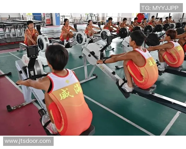 世界赛艇项目中同步配合技术指标及心理协调训练