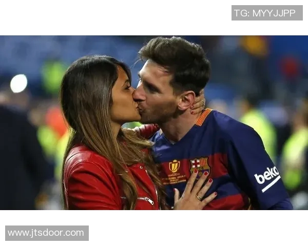 球员婚礼邀请全队队友,场面温馨感人 球员婚礼邀请全队队友,场面温馨感人